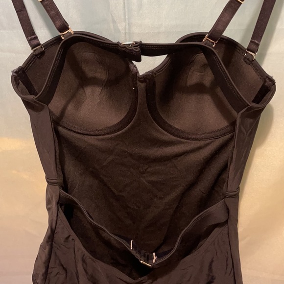 NWOT SOUTH BEACH 1 PC BATHING SUIT SZ 8 EU SZ 12 - Picture 4 of 9